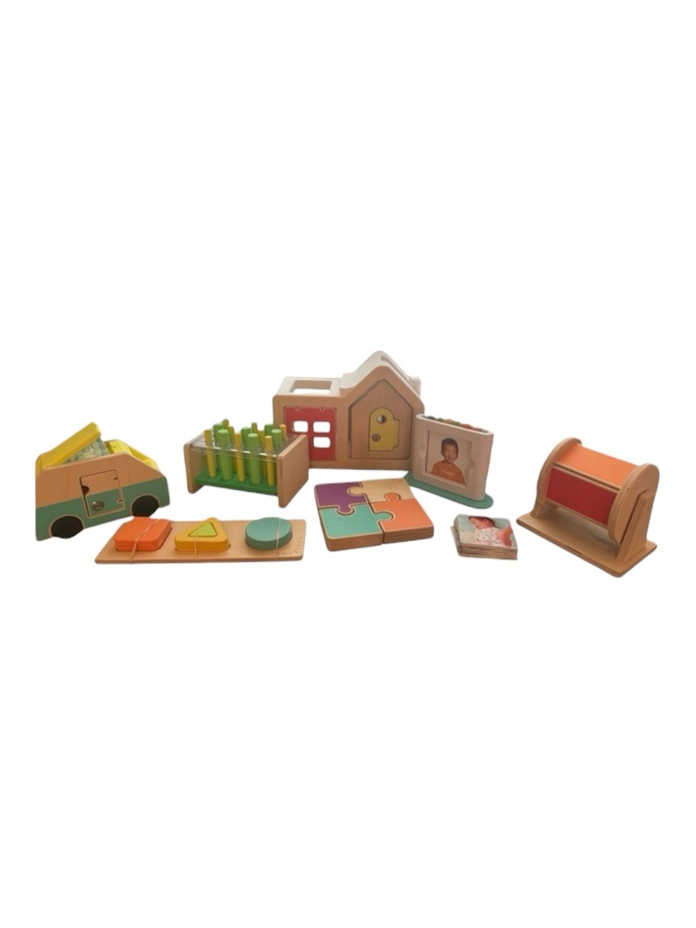 Lovevery bundle of 8 Montessori toys